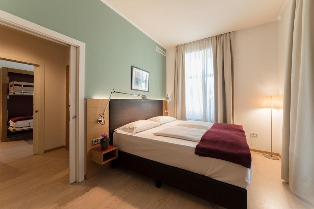 Hotel Stiegl Scala Больцано Екстер'єр фото