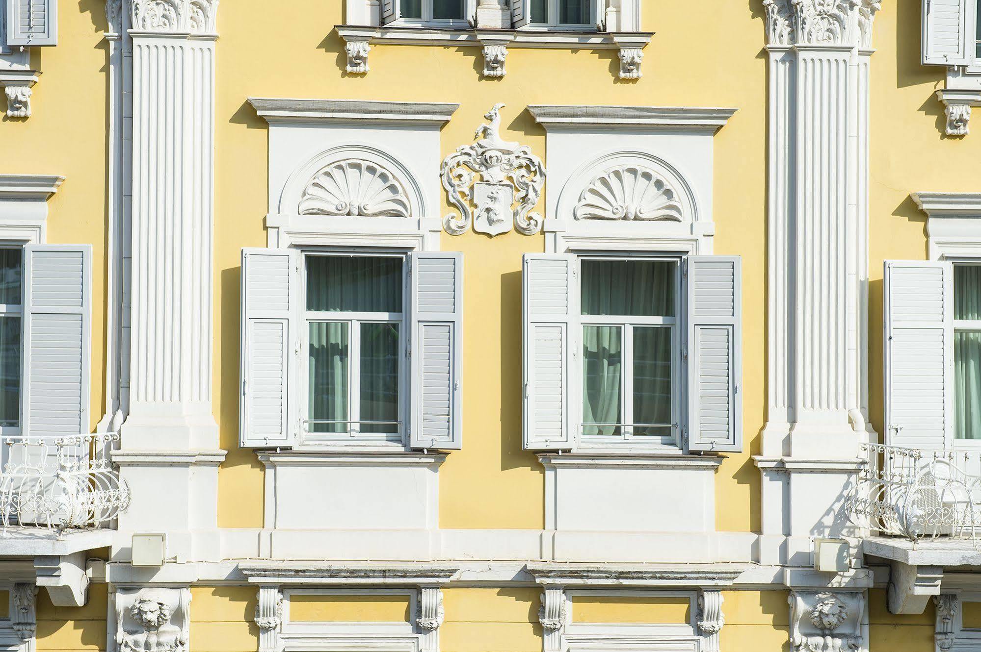 Hotel Stiegl Scala Больцано Екстер'єр фото
